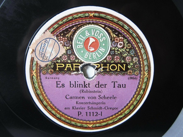 Alte Single Schallplatte aus dem Jahr 1920 aus Berlin mit 78 rpm